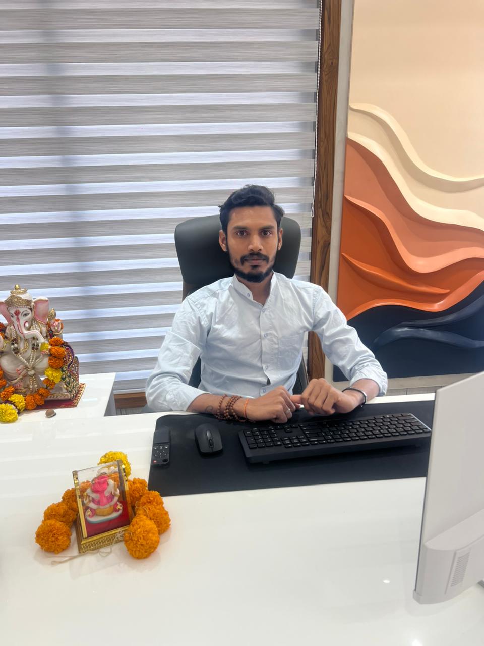 Portrait of Sandip Sutariya